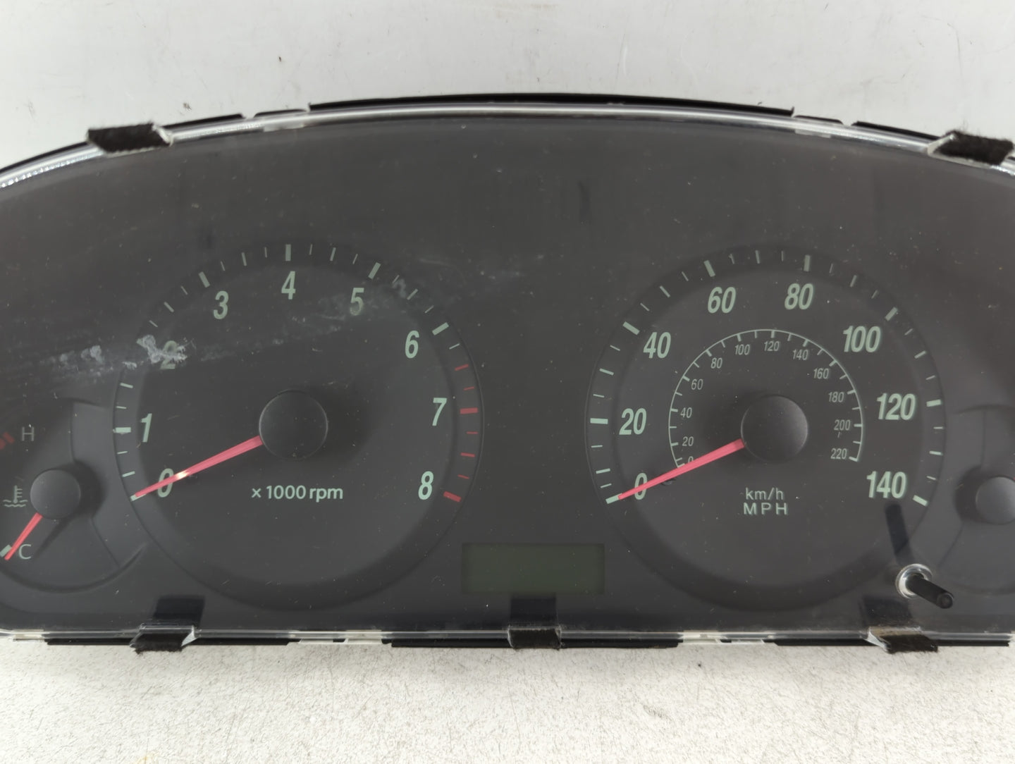 2004-2006 Hyundai Elantra Instrument Cluster Speedometer Gauges Fits Fits 2004 2005 2006 OEM Used Auto Parts - Oemusedautopa