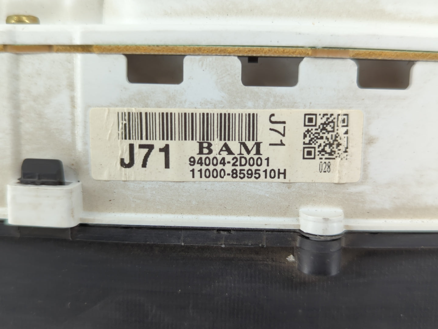 2004-2006 Hyundai Elantra Instrument Cluster Speedometer Gauges Fits Fits 2004 2005 2006 OEM Used Auto Parts - Oemusedautopa