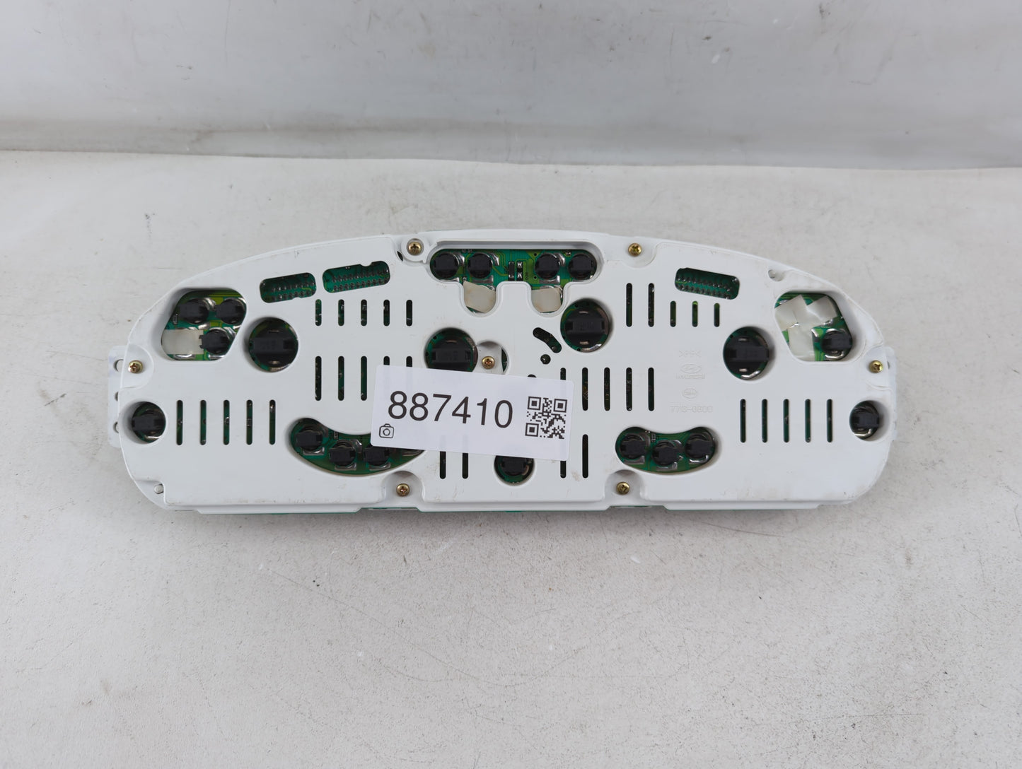 2004-2006 Hyundai Elantra Instrument Cluster Speedometer Gauges Fits Fits 2004 2005 2006 OEM Used Auto Parts - Oemusedautopa