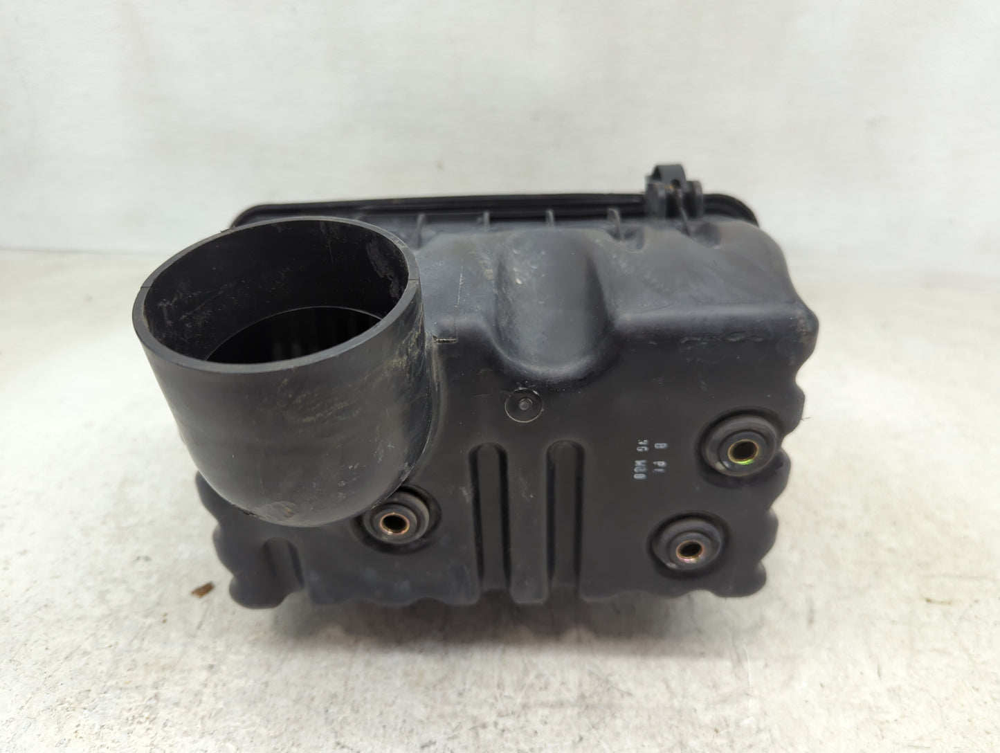 2001-2006 Hyundai Santa Fe Air Cleaner Intake-duct Hose Tube - Oemusedautoparts1.com