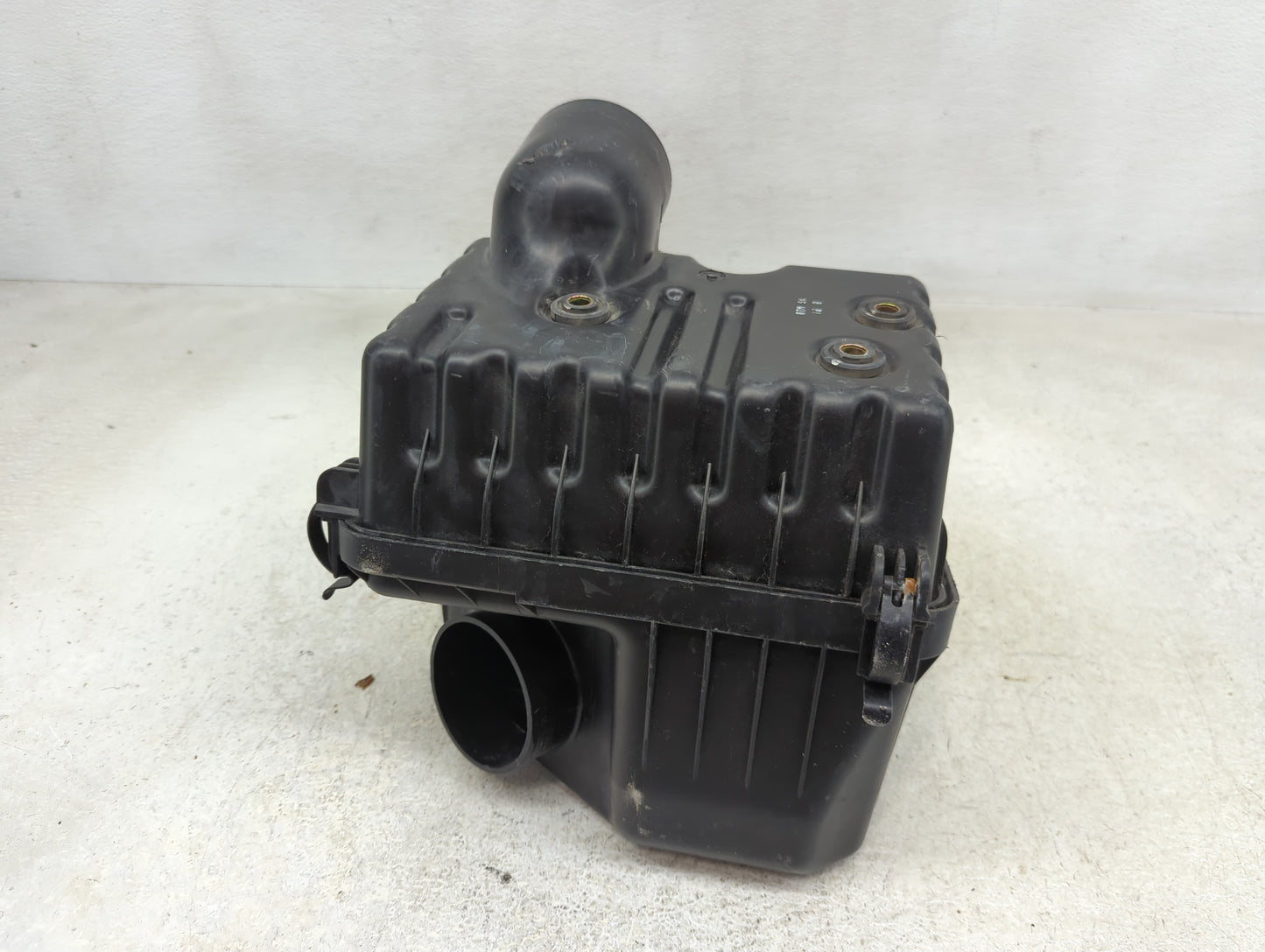 2001-2006 Hyundai Santa Fe Air Cleaner Intake-duct Hose Tube - Oemusedautoparts1.com