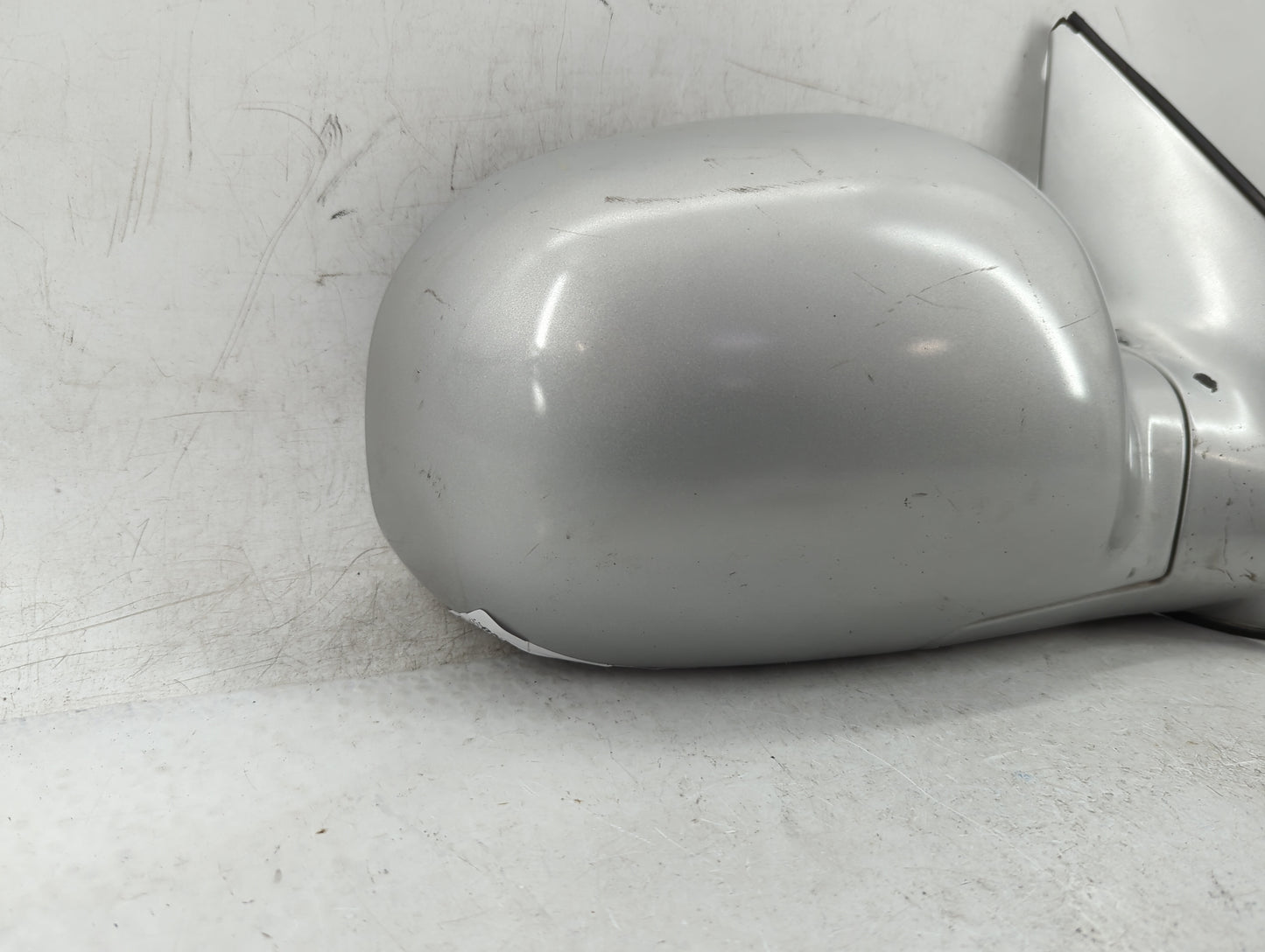 2005-2006 Hyundai Santa Fe Passenger Side View Mirror - Right Door Mirror OEM Used - Oemusedautoparts1.com
