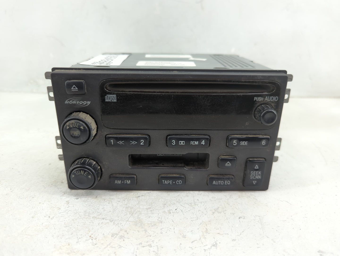 2001-2006 Hyundai Santa Fe Radio AM FM Cd Player Receiver Replacement P/N:12220029 Fits Fits 2001 2002 2003 2004 2005 2006 O