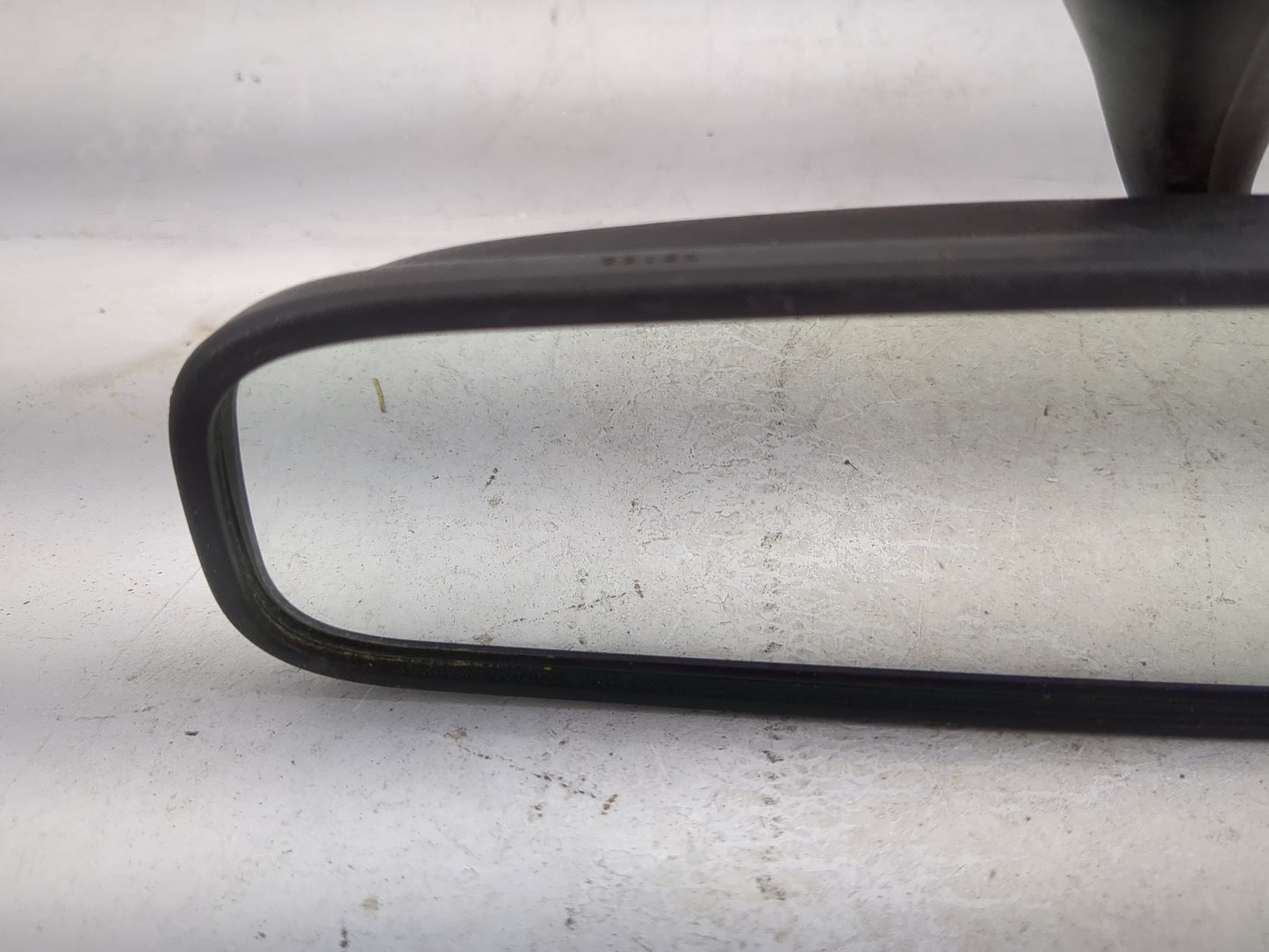 2006 Hyundai Santa Fe Interior Rear View Mirror Replacement OEM P/N:E4 02*2143 Fits OEM Used Auto Parts - Oemusedautoparts1.