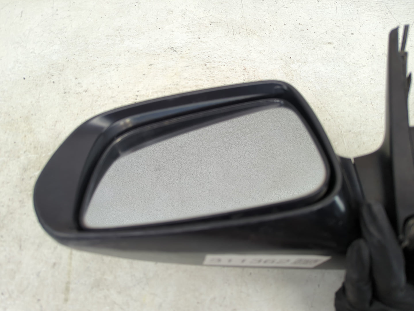 2005-2006 Hyundai Santa Fe Driver Side View Mirror - Left Door Mirror OEM Used - Oemusedautoparts1.com