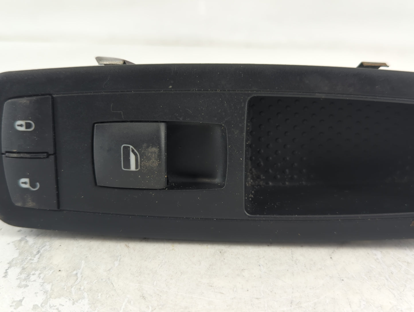 2001-2006 Hyundai Santa Fe Master Power Window Switch Replacement Driver Side Left P/N:26100 Fits OEM Used Auto Parts - Oemu