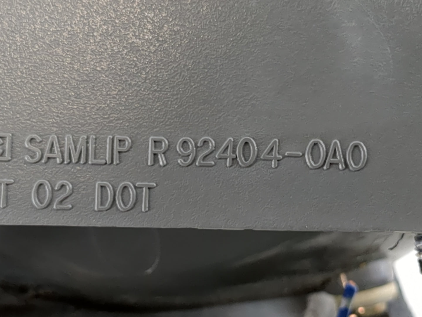 2006-2008 Hyundai Sonata Tail Light Assembly Passenger Right OEM P/N:92404-0A0 Fits Fits 2006 2007 2008 OEM Used Auto Parts 