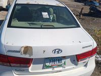 2006-2008 Hyundai Sonata Trunk/decklid/hatch/tailgate Oem 1209180 - Oemusedautoparts1.com