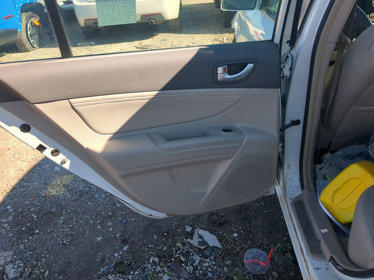 2006-2010 Hyundai Sonata Driver Rear Door Oem 1209189 - Oemusedautoparts1.com