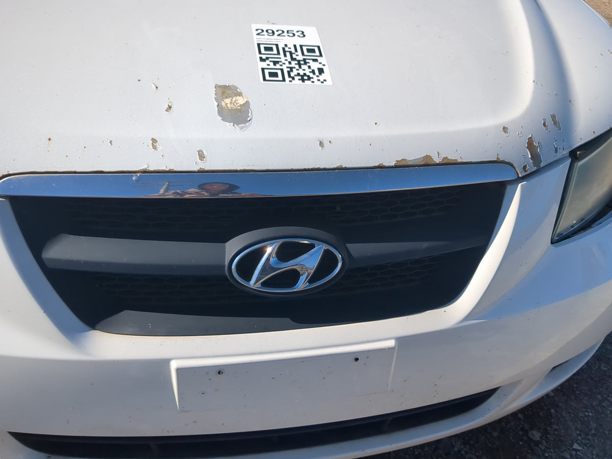 2006-2008 Hyundai Sonata Front Grille Bumper Not Included - Oemusedautoparts1.com