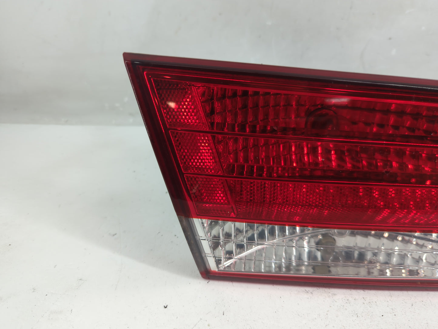 2006-2008 Hyundai Sonata Tail Light Assembly Driver Left OEM Fits Fits 2006 2007 2008 OEM Used Auto Parts - Oemusedautoparts