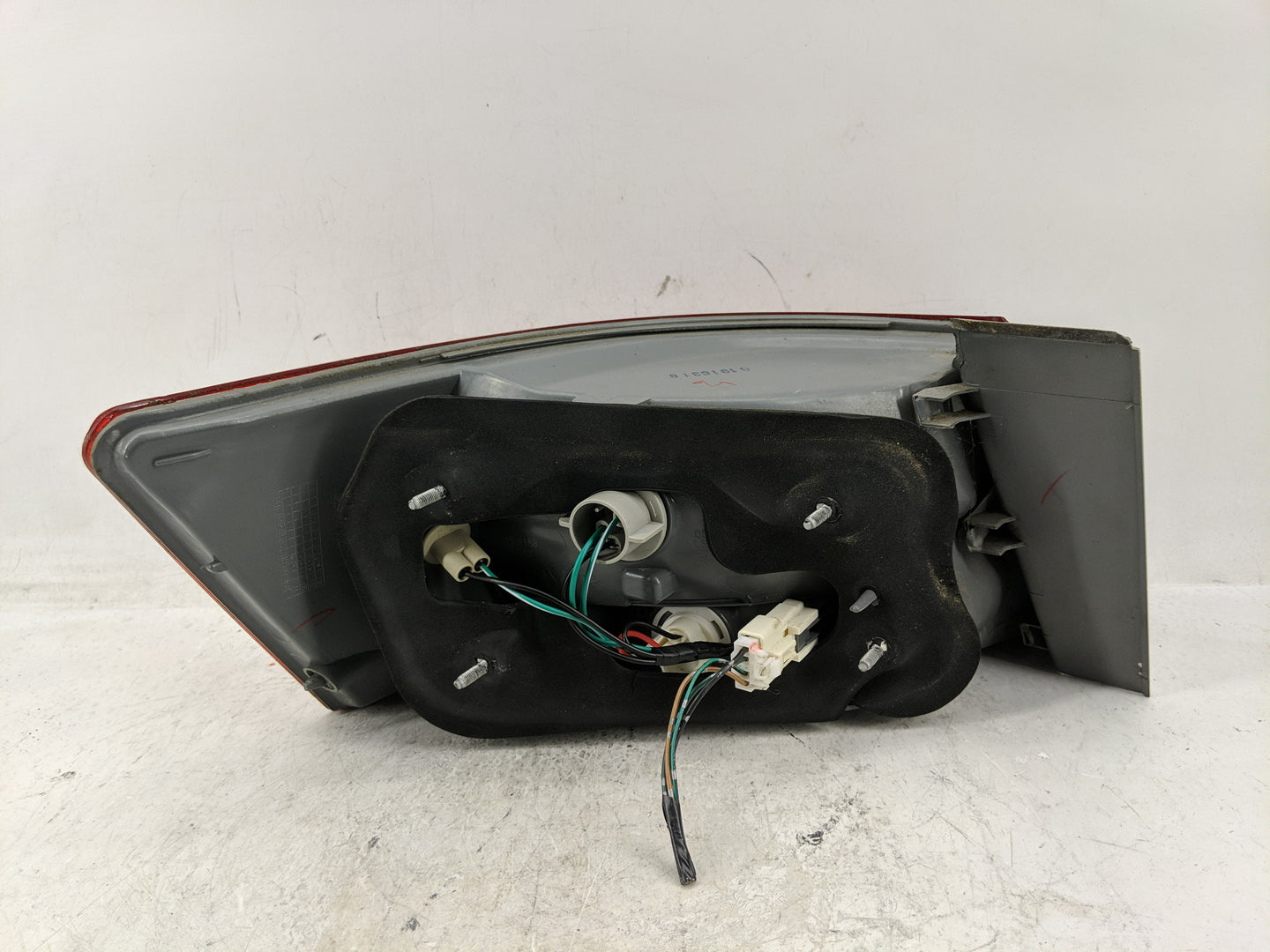 2006-2008 Hyundai Sonata Tail Light Assembly Passenger Right OEM Fits Fits 2006 2007 2008 OEM Used Auto Parts - Oemusedautop
