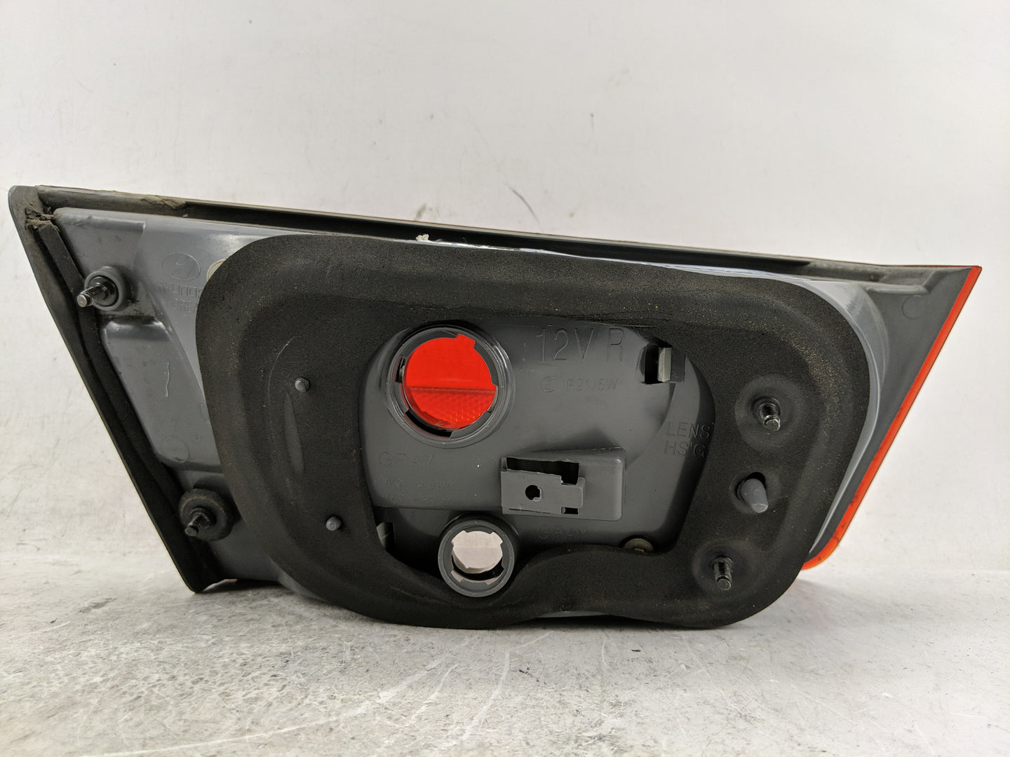 2006-2008 Hyundai Sonata Tail Light Assembly Passenger Right OEM Fits Fits 2006 2007 2008 OEM Used Auto Parts - Oemusedautop