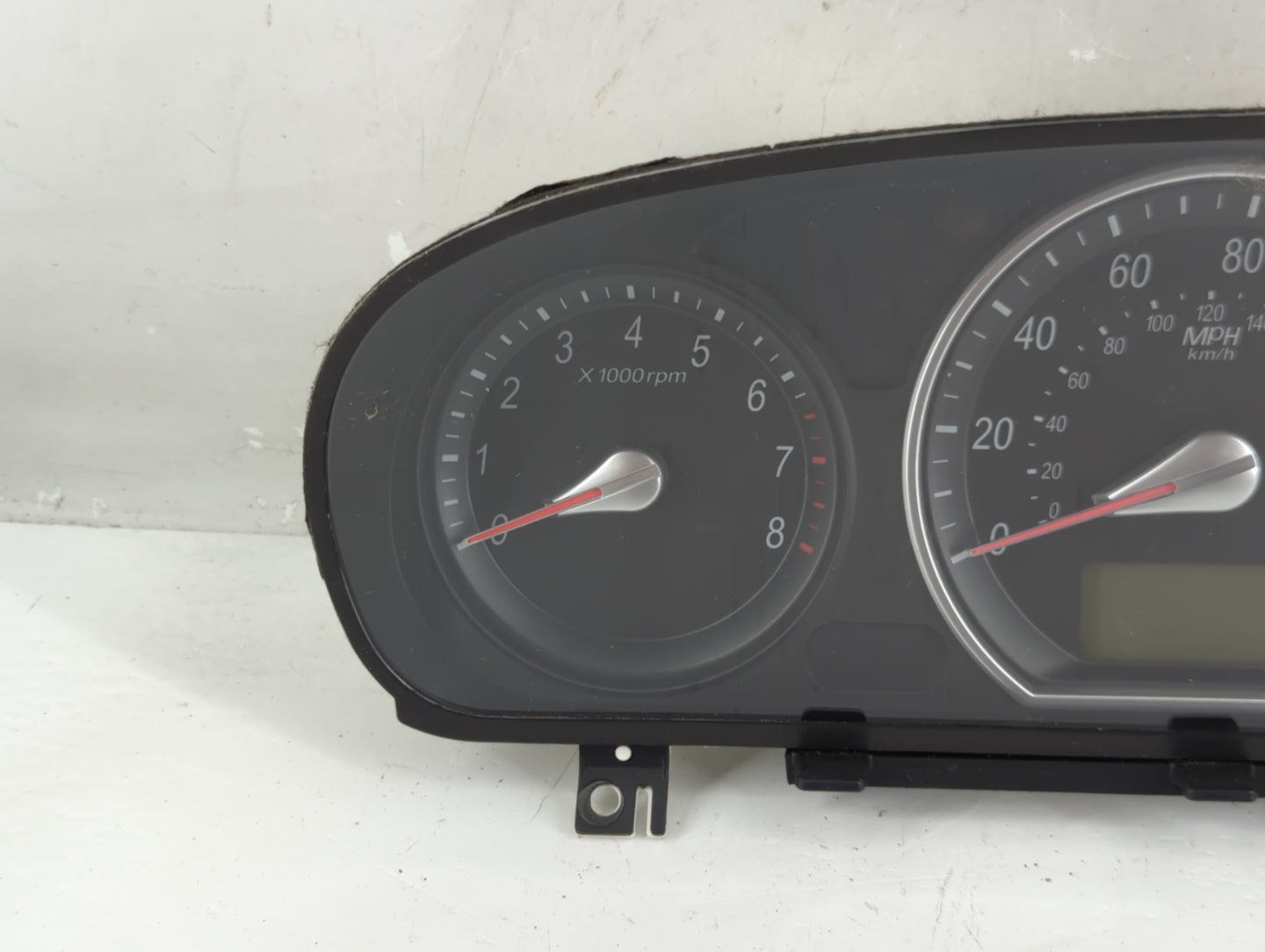 2006-2008 Hyundai Sonata Instrument Cluster Speedometer Gauges P/N:94001-0A230 Miles: Fits Fits 2006 2007 2008 OEM Used Auto