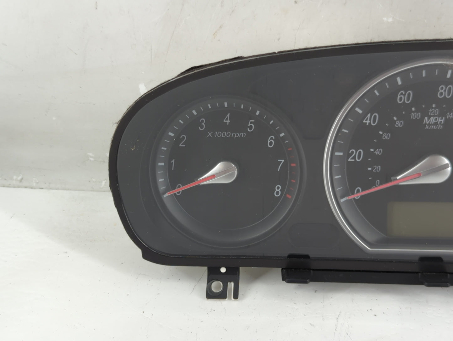 2006-2008 Hyundai Sonata Instrument Cluster Speedometer Gauges P/N:94001-0A230 Miles: Fits Fits 2006 2007 2008 OEM Used Auto