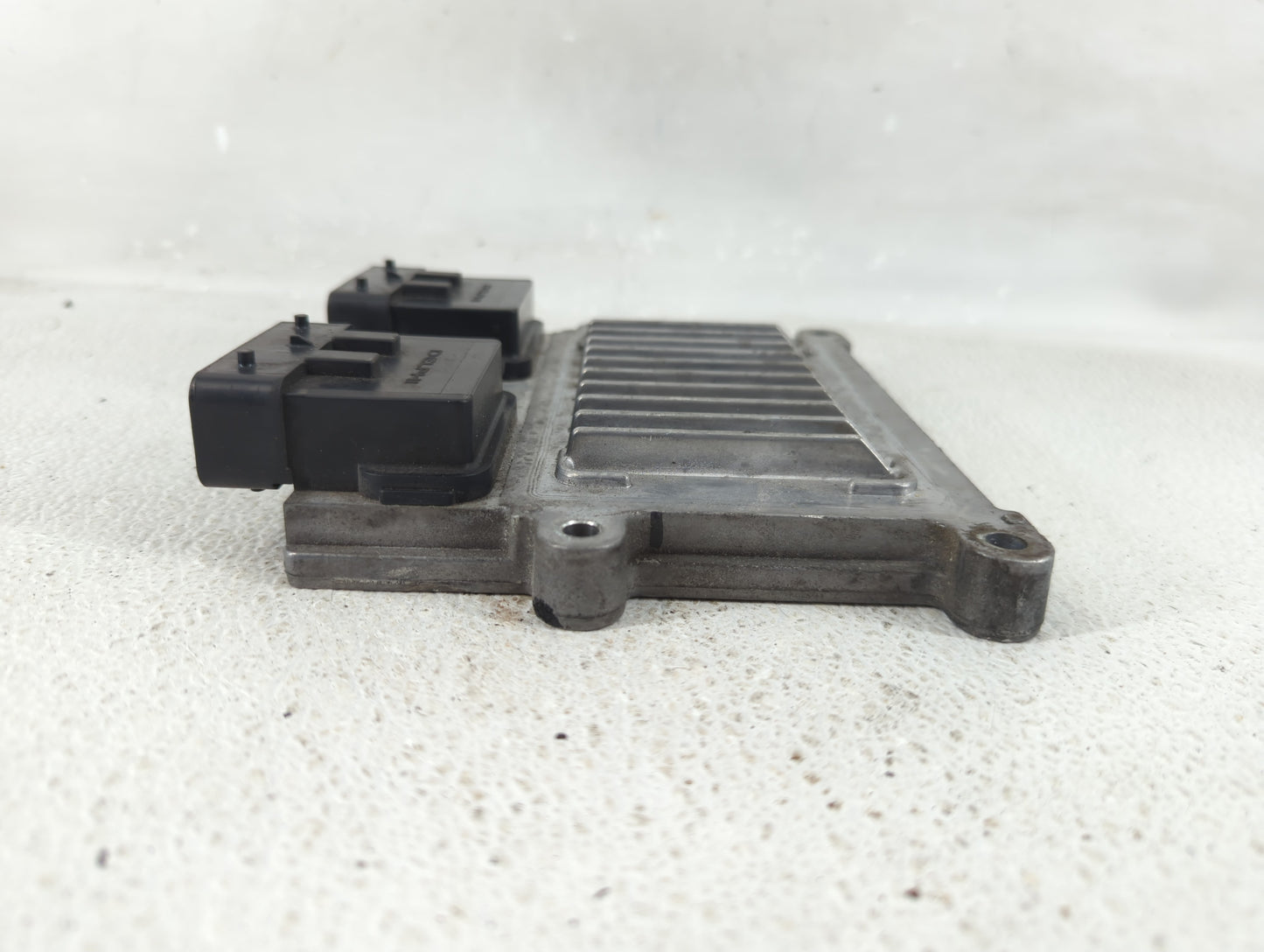 2006-2008 Hyundai Sonata PCM Engine Control Computer ECU ECM PCU OEM P/N:39110-30760 Fits Fits 2006 2007 2008 OEM Used Auto 