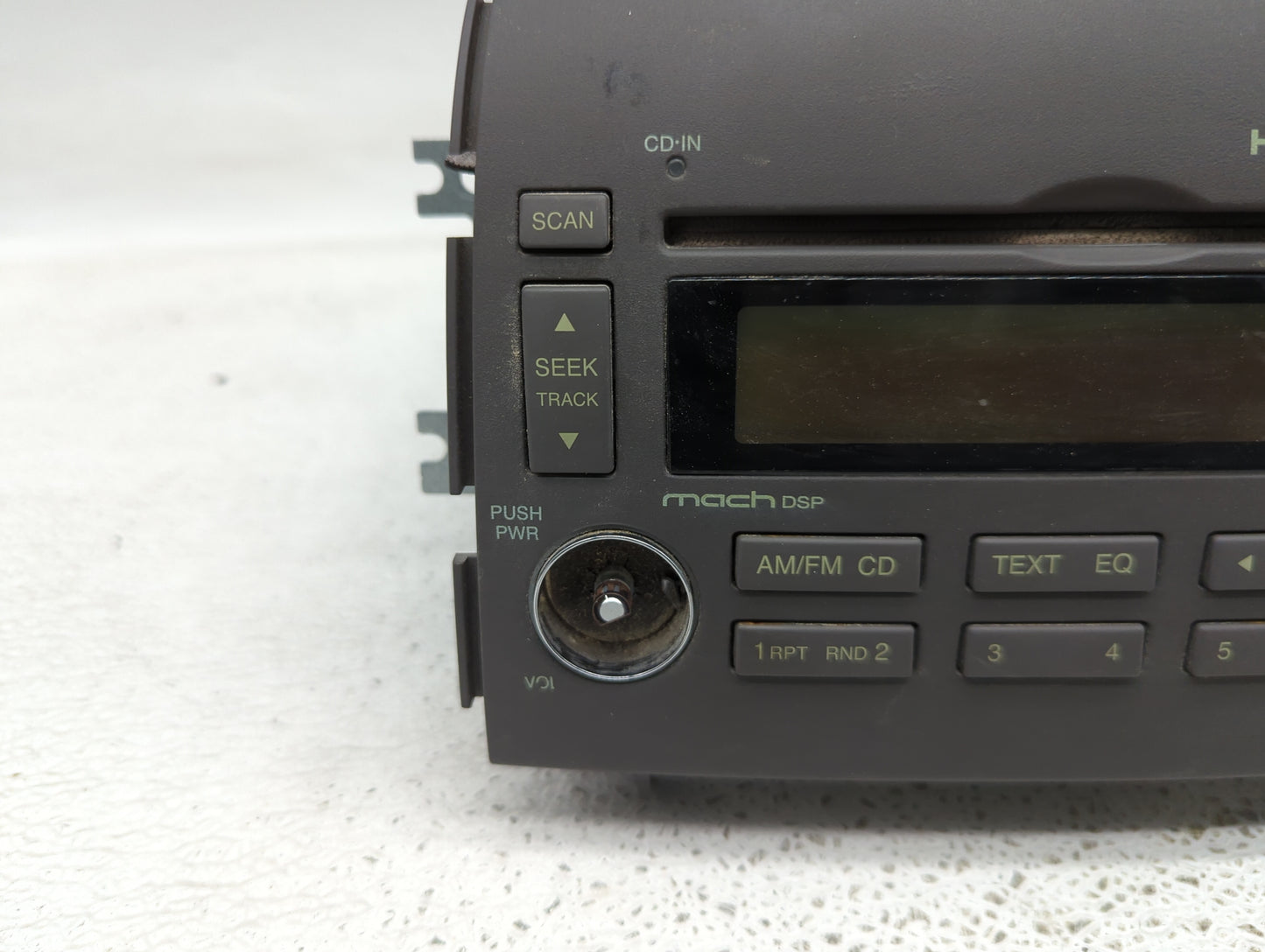 2006 Hyundai Sonata Radio AM FM Cd Player Receiver Replacement P/N:96180-0A100QZ VP5HBF-18C869-BH Fits OEM Used Auto Parts -