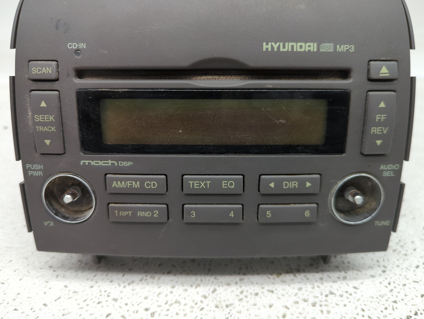 2006 Hyundai Sonata Radio AM FM Cd Player Receiver Replacement P/N:96180-0A100QZ VP5HBF-18C869-BH Fits OEM Used Auto Parts -