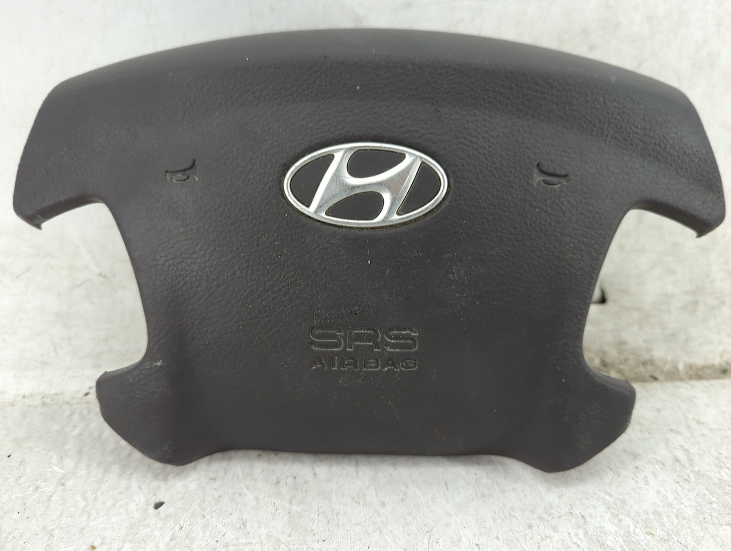 2006 Hyundai Sonata Air Bag Driver Left Steering Wheel Mounted - Oemusedautoparts1.com
