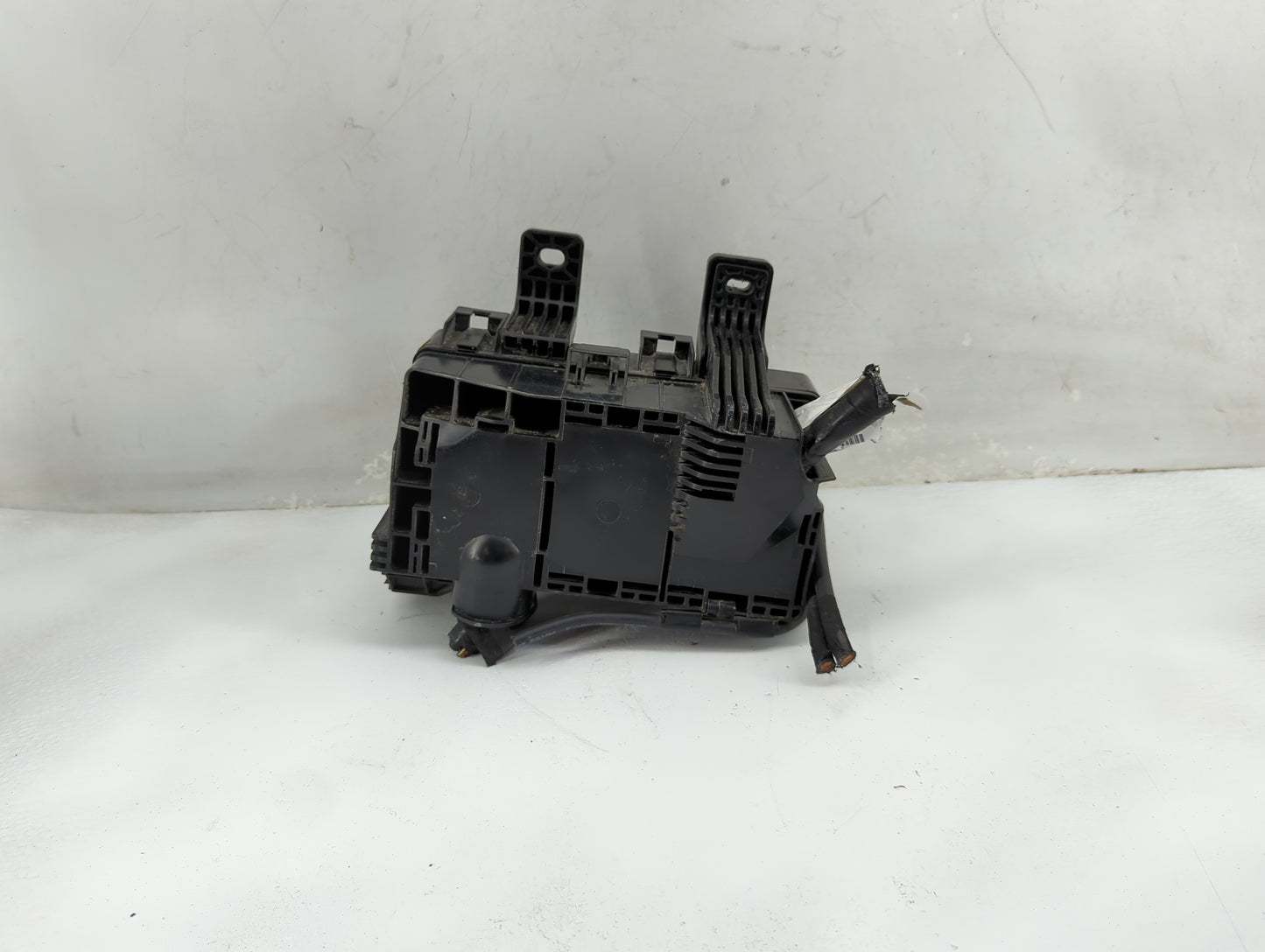 2006-2010 Hyundai Sonata Fusebox Fuse Box Panel Relay Module Fits Fits 2006 2007 2008 2009 2010 OEM Used Auto Parts - Oemuse