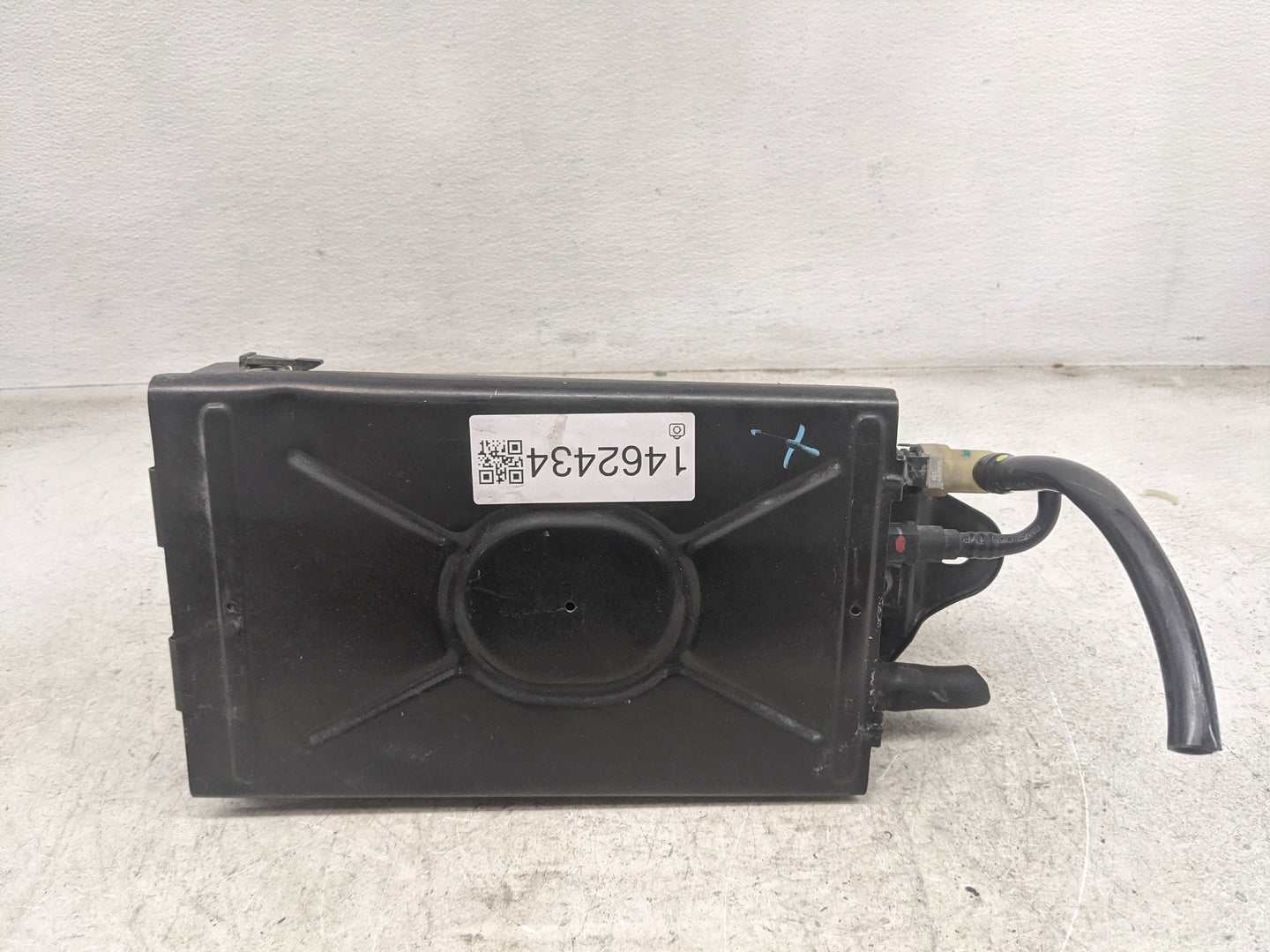 2006 Hyundai Sonata Fuel Vapor Charcoal Canister - Oemusedautoparts1.com