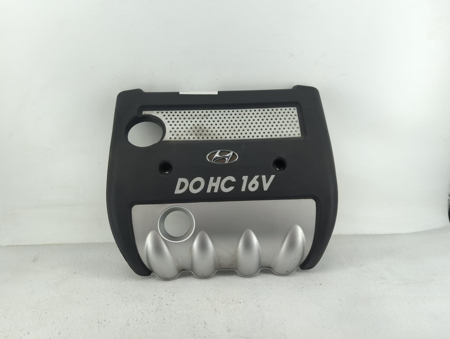 2006 Hyundai Sonata Engine Cover - Oemusedautoparts1.com