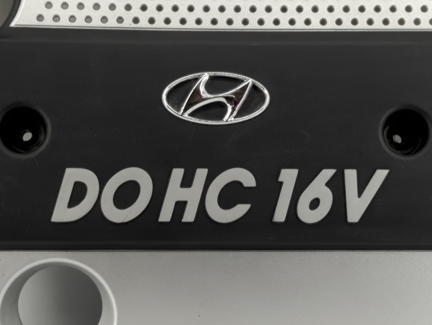 2006 Hyundai Sonata Engine Cover - Oemusedautoparts1.com
