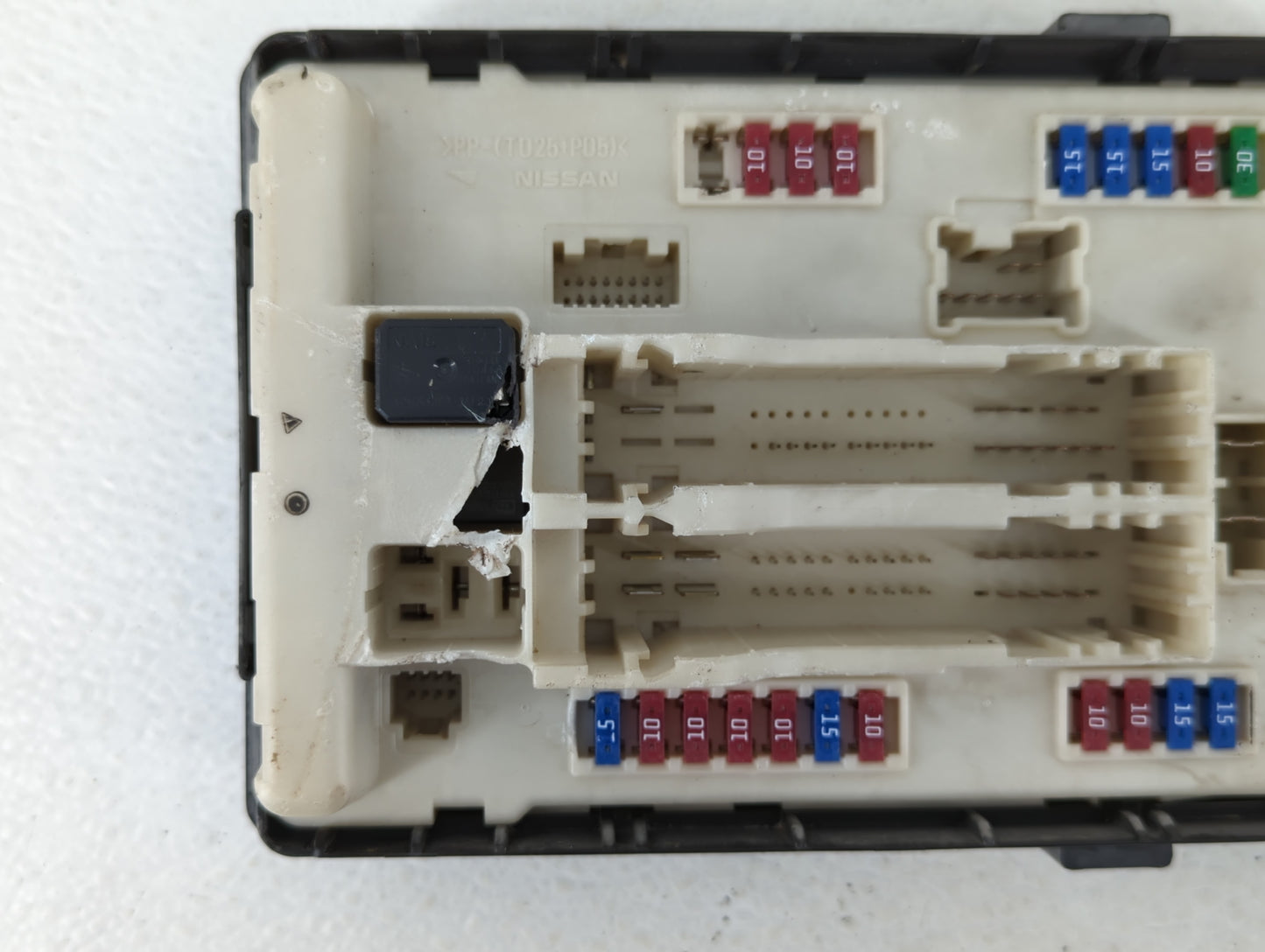 2006 Hyundai Sonata Fusebox Fuse Box Panel Relay Module P/N:7154-9230-30 284B9 JK000 Fits OEM Used Auto Parts - Oemusedautop