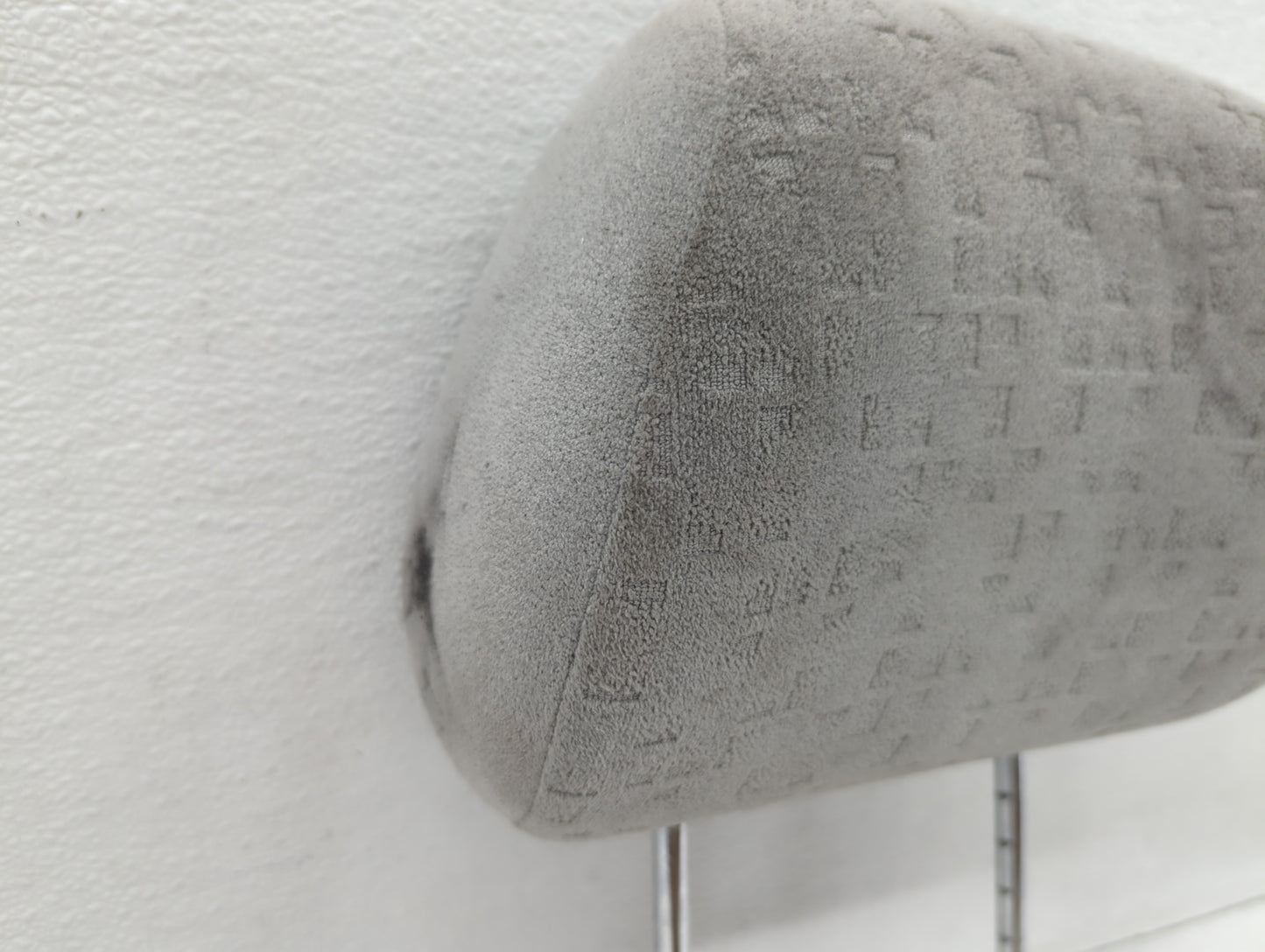2006-2008 Hyundai Sonata Headrest Head Rest Front Driver Passenger Seat - Oemusedautoparts1.com