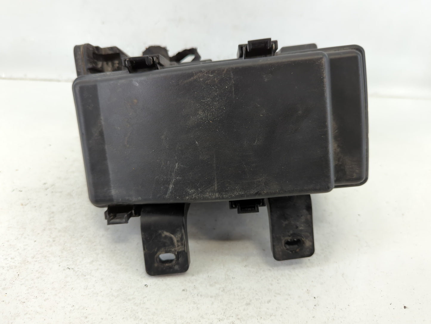 2006-2010 Hyundai Sonata Fusebox Fuse Box Panel Relay Module P/N:91950-3K700 Fits Fits 2006 2007 2008 2009 2010 OEM Used Aut