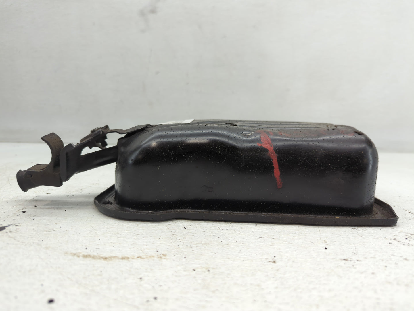 2006 Hyundai Sonata Engine Oil Pan Fits OEM Used Auto Parts - Oemusedautoparts1.com