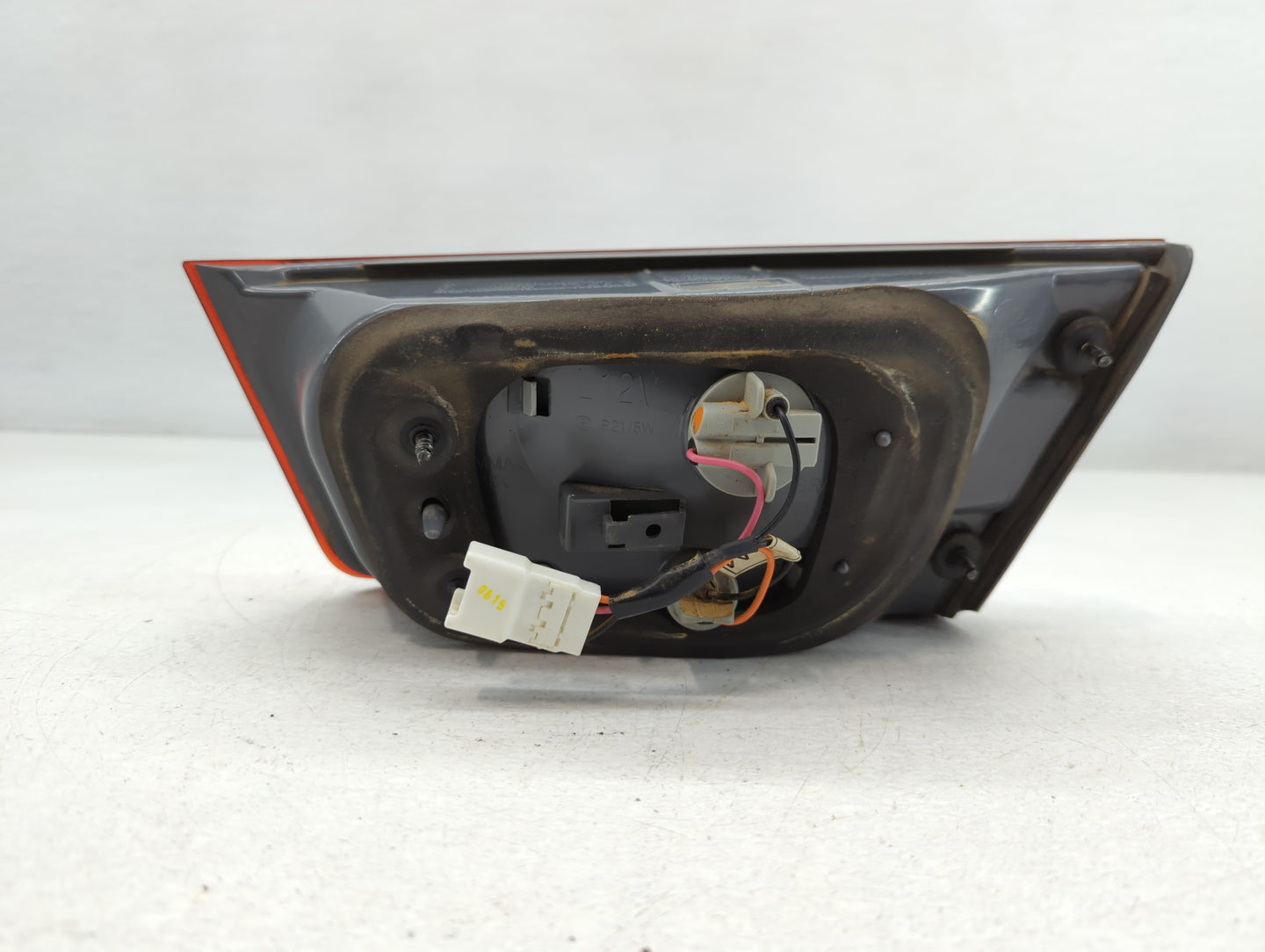 2006-2008 Hyundai Sonata Tail Light Assembly Driver Left OEM P/N:50624A Fits Fits 2006 2007 2008 OEM Used Auto Parts - Oemus