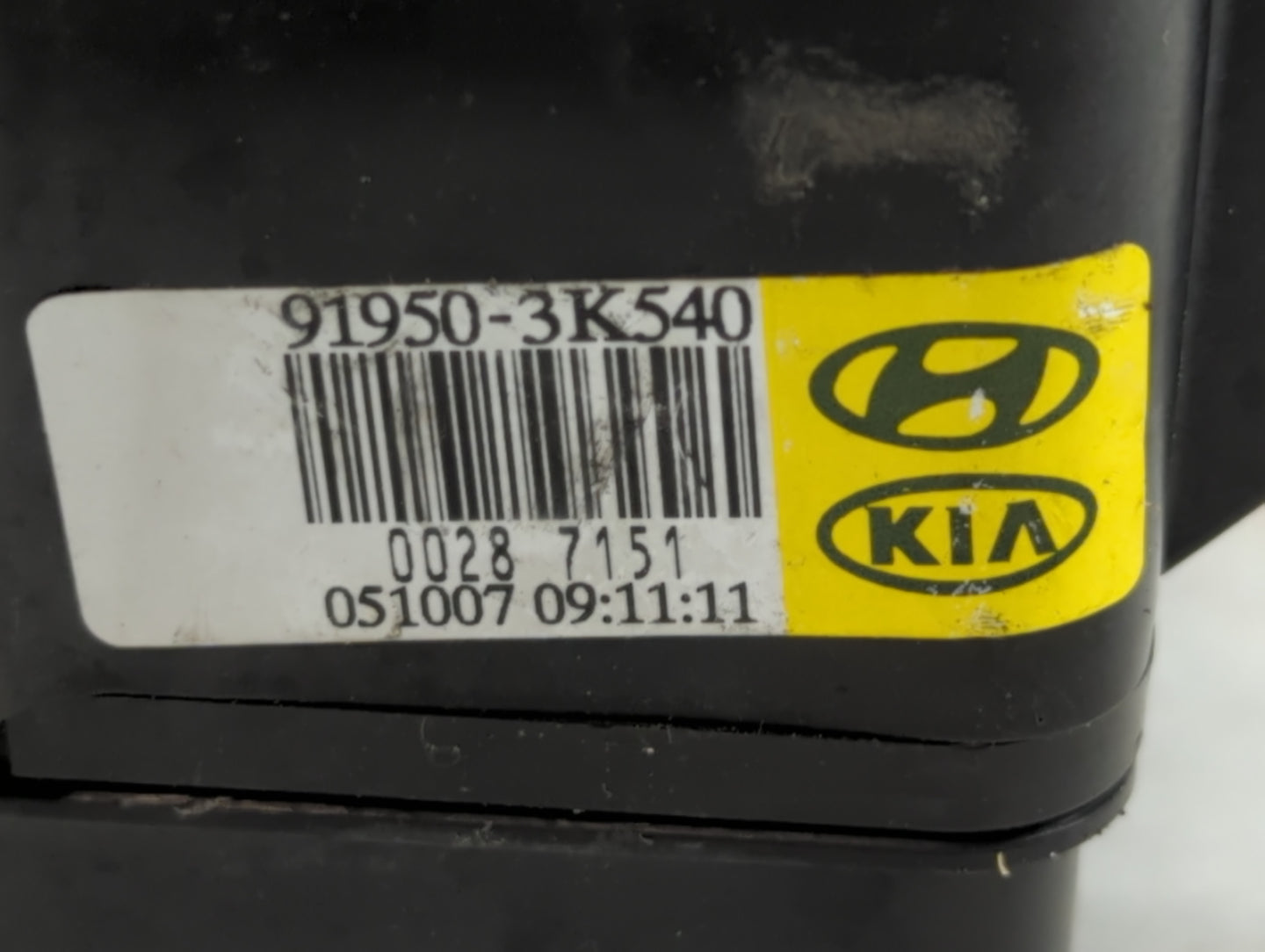 2006-2010 Hyundai Sonata Fusebox Fuse Box Panel Relay Module P/N:051007 91950-3K540 Fits Fits 2006 2007 2008 2009 2010 OEM U