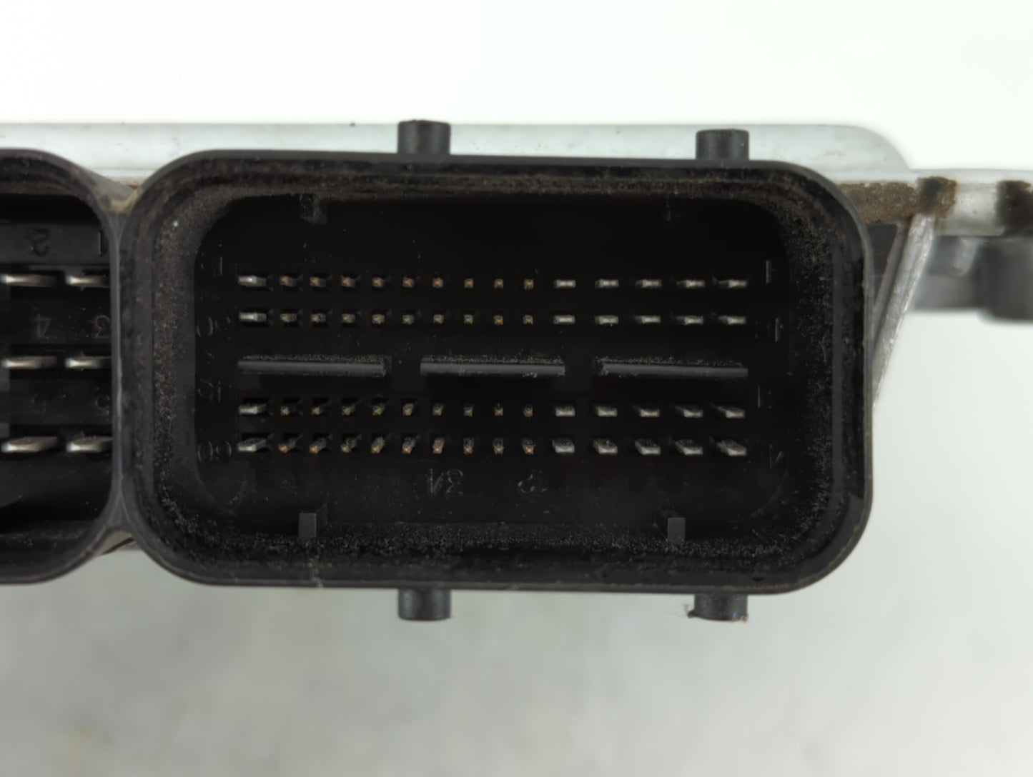 2006-2008 Hyundai Sonata PCM Engine Control Computer ECU ECM PCU OEM P/N:39100-25130 Fits Fits 2006 2007 2008 OEM Used Auto 
