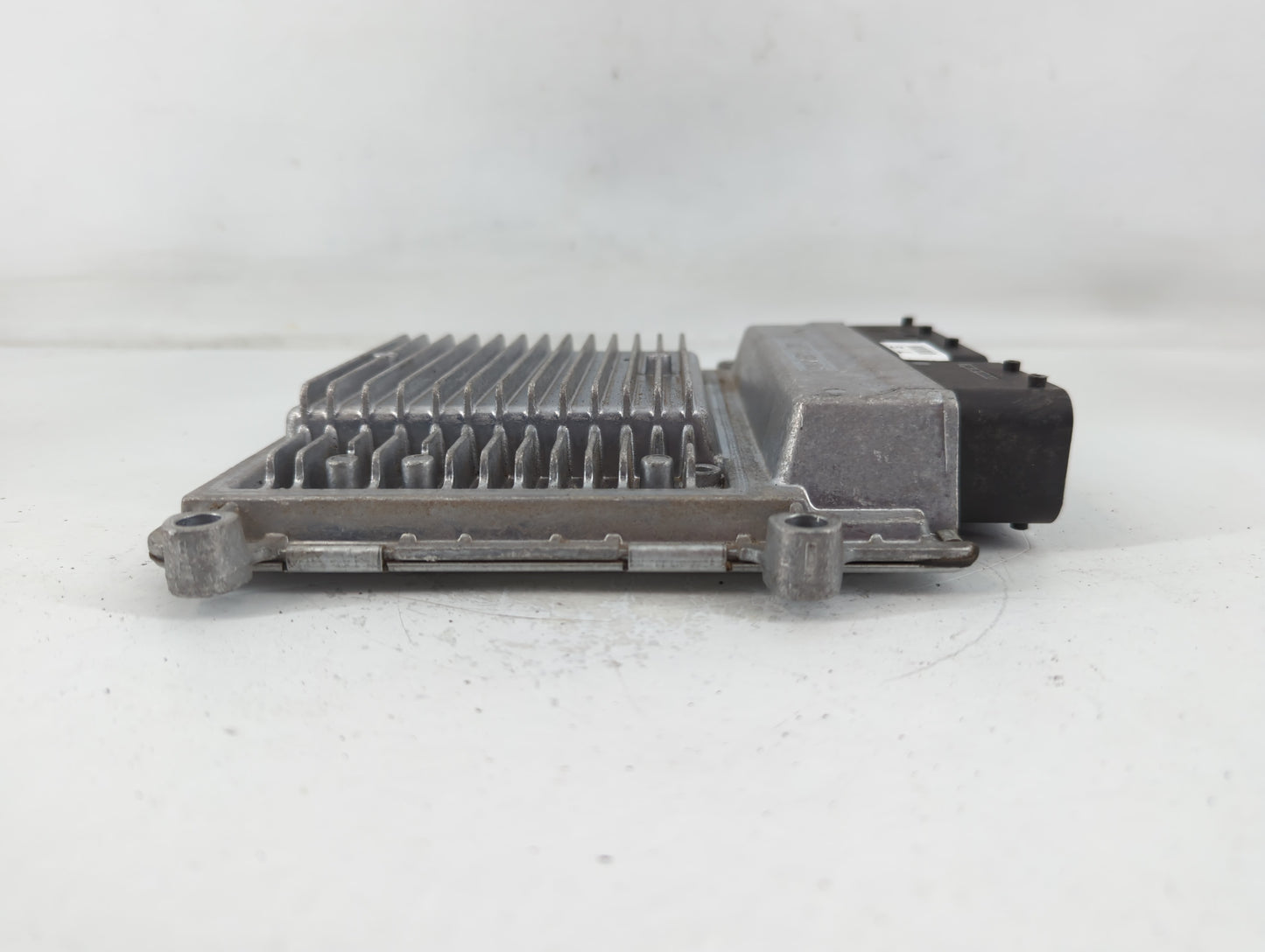 2006-2008 Hyundai Sonata PCM Engine Control Computer ECU ECM PCU OEM P/N:39100-25130 Fits Fits 2006 2007 2008 OEM Used Auto 