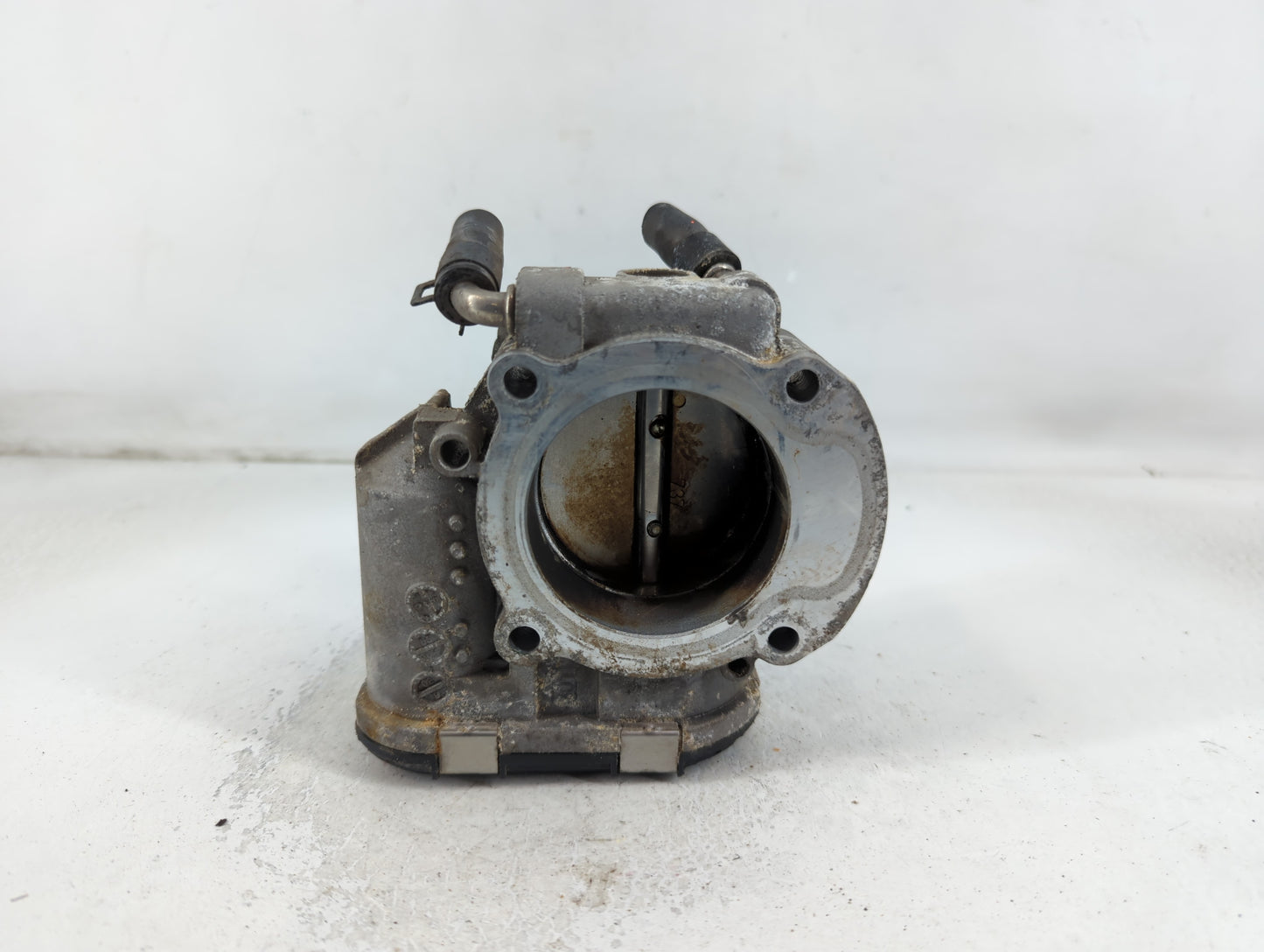 2006-2010 Hyundai Sonata Throttle Body P/N:35100-25200 Fits Fits 2006 2007 2008 2009 2010 2011 2012 2013 OEM Used Auto Parts