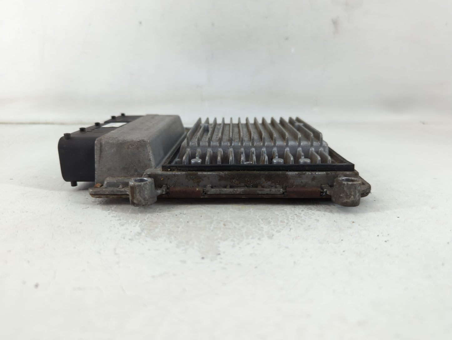 2006-2008 Hyundai Sonata PCM Engine Control Computer ECU ECM PCU OEM P/N:39100-25130 Fits Fits 2006 2007 2008 OEM Used Auto 