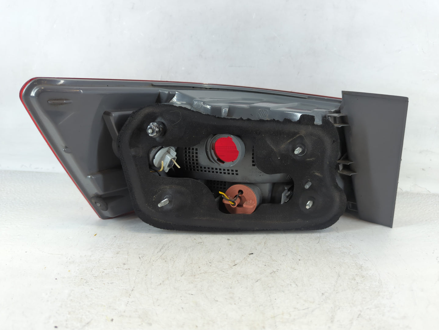 2006-2008 Hyundai Sonata Tail Light Assembly Passenger Right OEM P/N:92402-0A Fits Fits 2006 2007 2008 OEM Used Auto Parts -