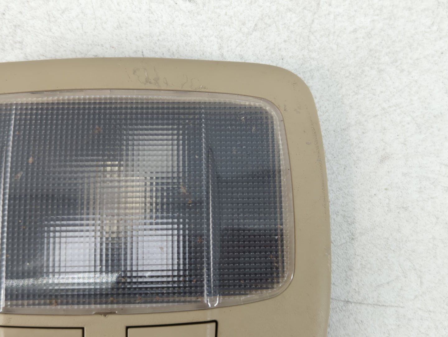2006-2007 Hyundai Sonata Overhead Roof Console 926910 - Oemusedautoparts1.com