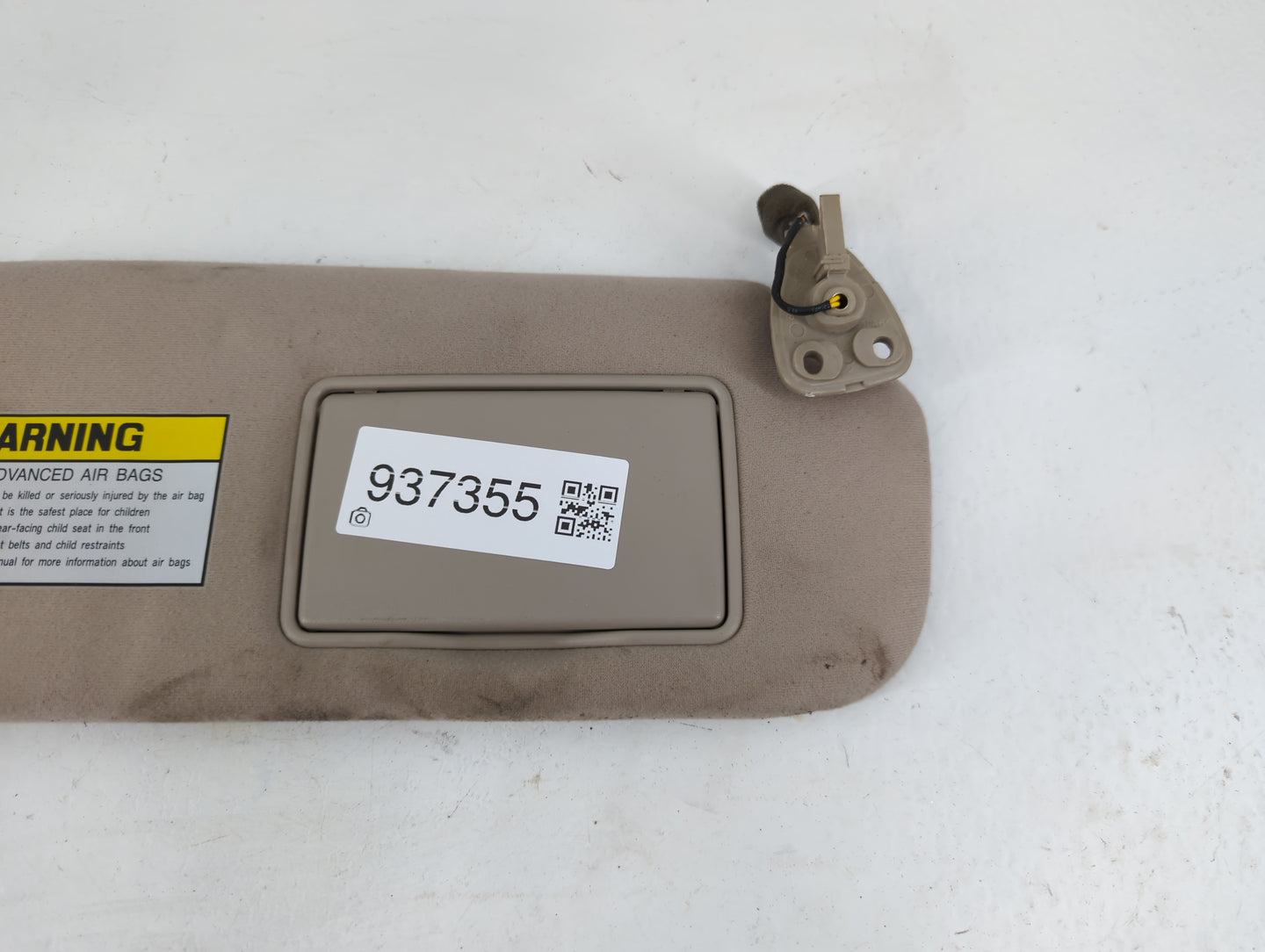 2006 Hyundai Sonata Sun Visor Shade Replacement Passenger Right Mirror Fits OEM Used Auto Parts - Oemusedautoparts1.com