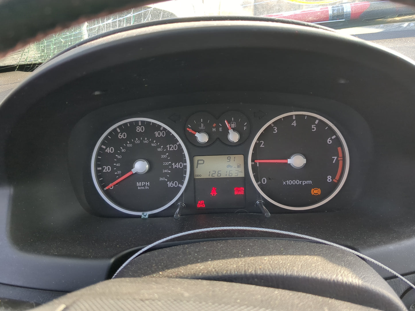 2005-2006 Hyundai Tiburon Instrument Cluster Speedometer Gauges Miles:126K Fits Fits 2005 2006 OEM Used Auto Parts - Oemused