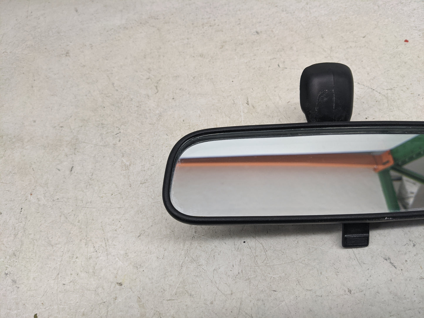 2006 Hyundai Tiburon Interior Rear View Mirror Replacement OEM P/N:010082 Fits OEM Used Auto Parts - Oemusedautoparts1.com