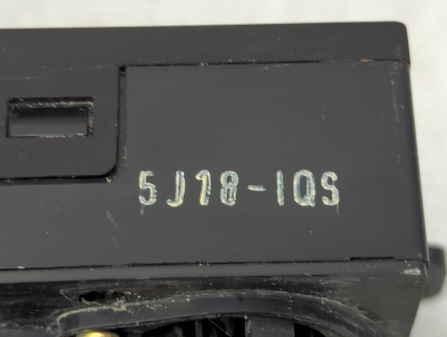 2004-2006 Hyundai Tiburon Climate Control Module Temperature AC/Heater Replacement Fits Fits 2004 2005 2006 OEM Used Auto Pa