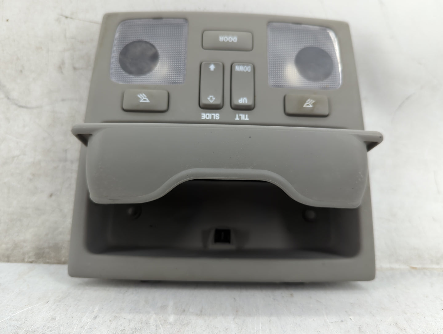 2005-2006 Hyundai Tiburon Overhead Roof Console 1465777 - Oemusedautoparts1.com