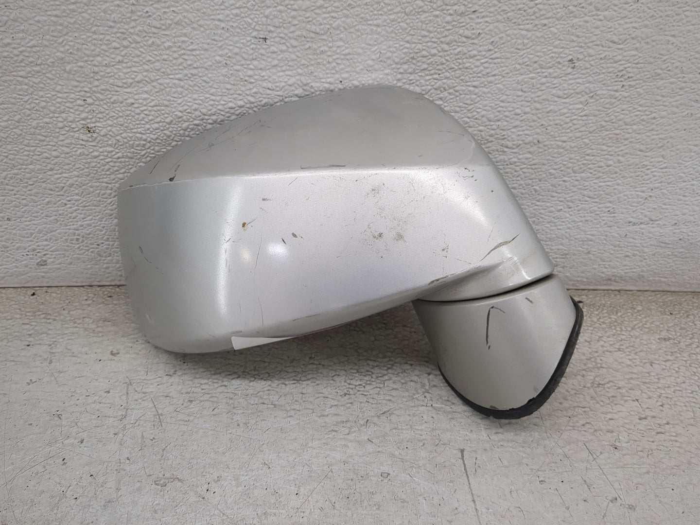 2005-2008 Hyundai Tiburon Passenger Side View Mirror - Right Door Mirror OEM Used - Oemusedautoparts1.com