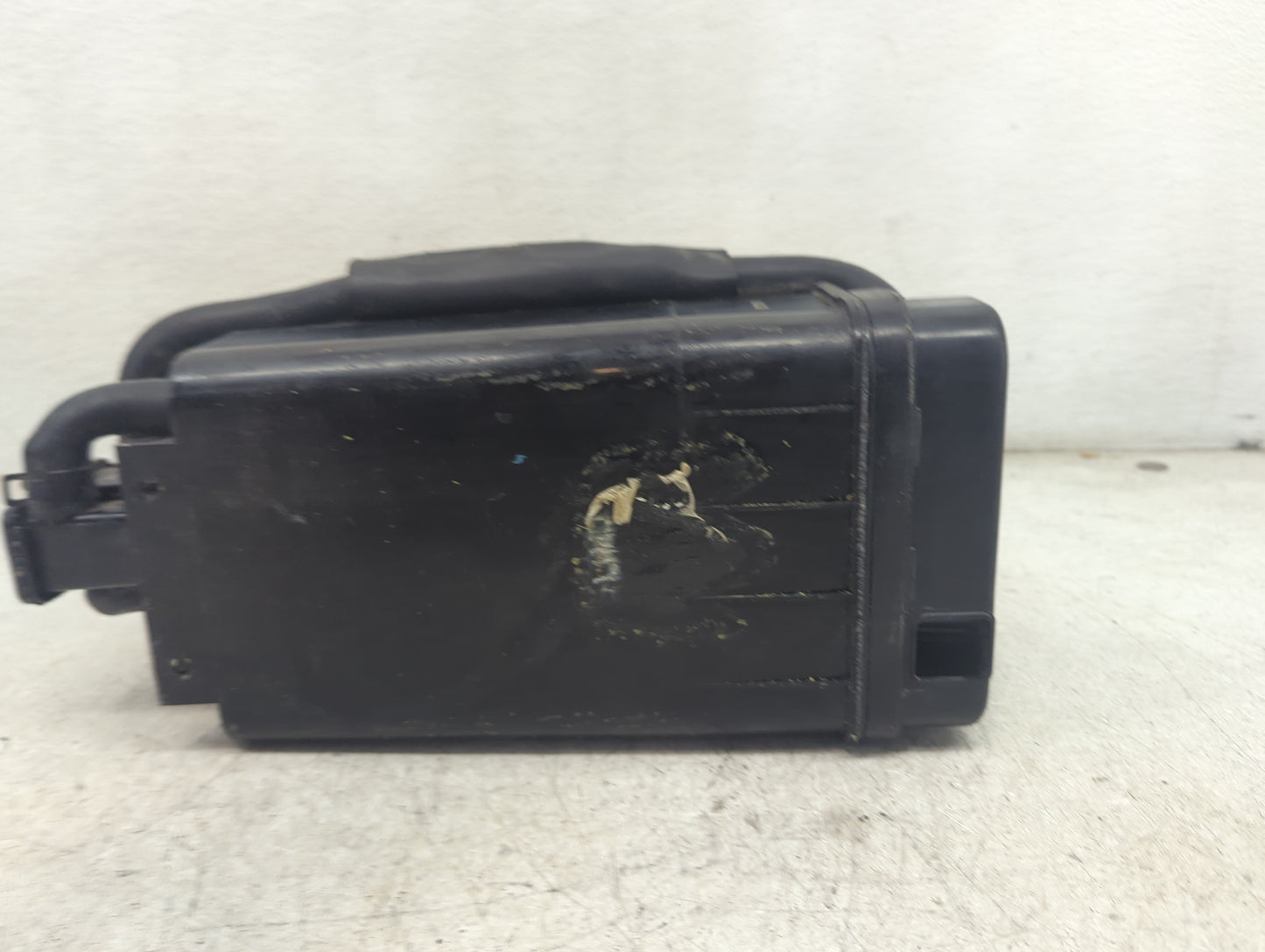 2006 Hyundai Tiburon Fuel Vapor Charcoal Canister - Oemusedautoparts1.com