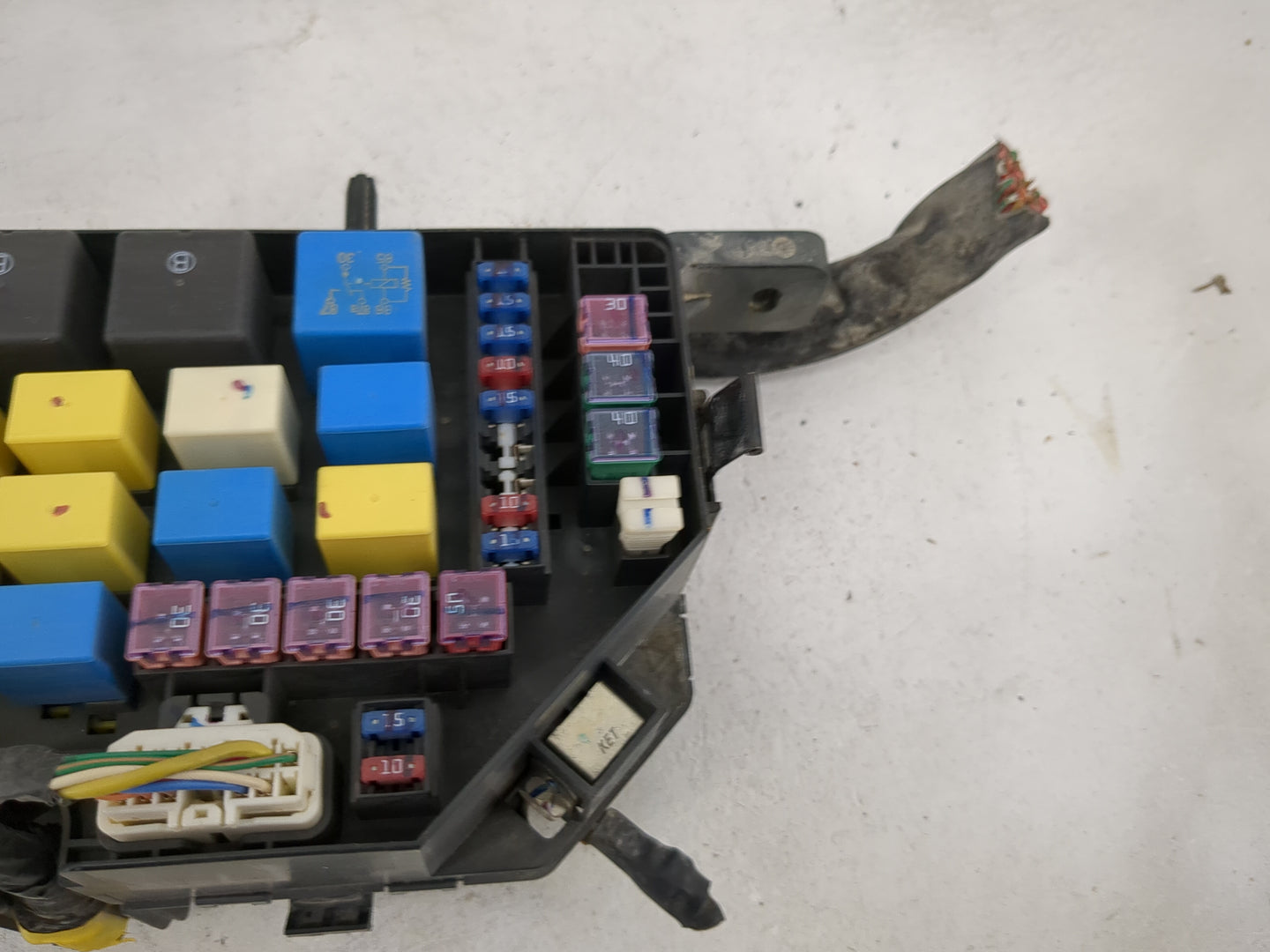 2003-2008 Hyundai Tiburon Fusebox Fuse Box Panel Relay Module P/N:91210-2C730 Fits Fits 2003 2004 2005 2006 2007 2008 OEM Us