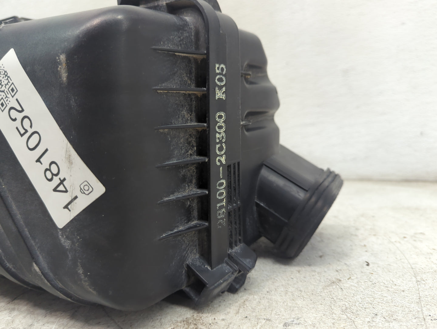 2003-2008 Hyundai Tiburon Air Cleaner Intake-duct Hose Tube 1481052 - Oemusedautoparts1.com
