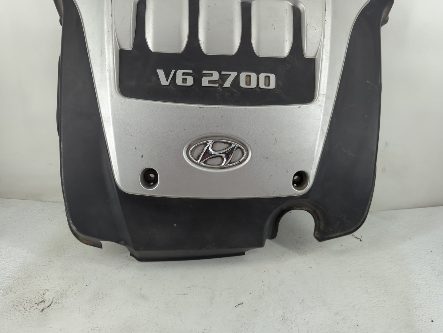 2006 Hyundai Tucson Engine Cover - Oemusedautoparts1.com