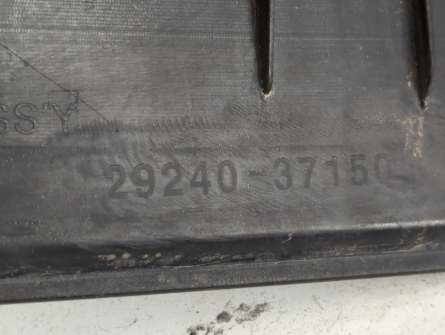 2006 Hyundai Tucson Engine Cover - Oemusedautoparts1.com